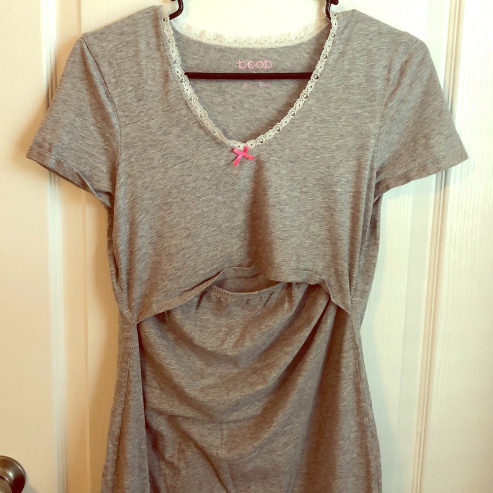 BOOB Nursing Gown